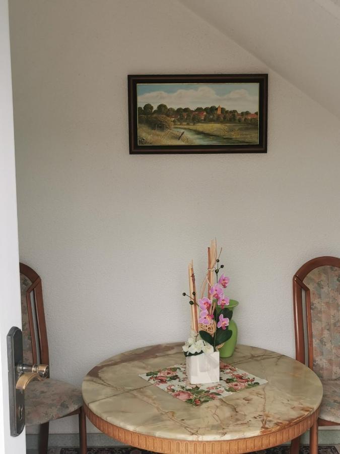 Pension Zum Park Goldberg エクステリア 写真